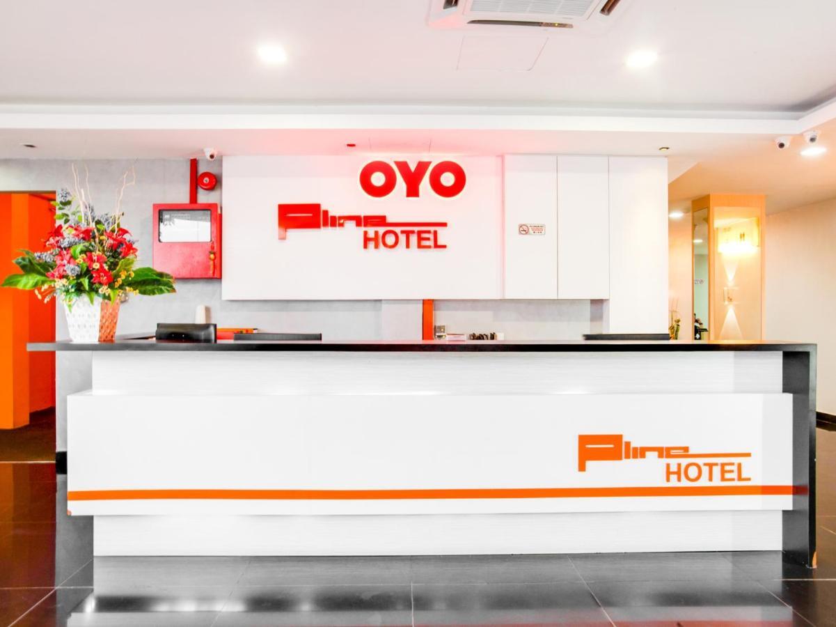 Oyo 89652 P Line Hotel Джохор Бахру Екстериор снимка